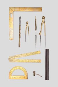 Trousse de mathématique ou d’architecte
